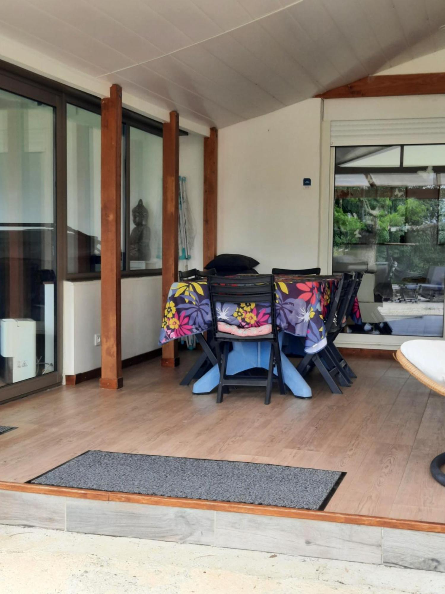 Gîte ma vie là avec jacuzzi privatif Saint-Julien-de-Cassagnas Exterior foto